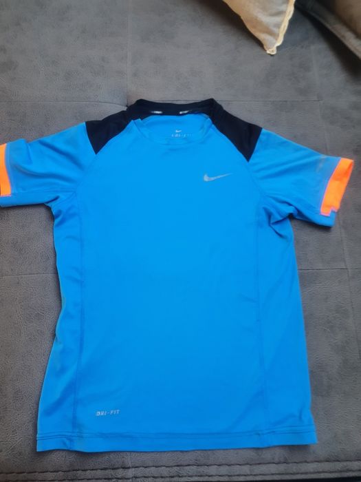 Тениска Найк размер 137-147