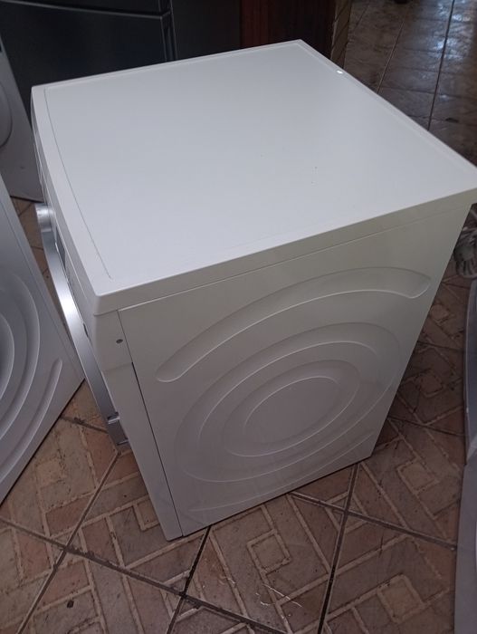 Сушилня с термопомпа Сименс Siemens IQ 700 A++ 8кг 2 години гаранция