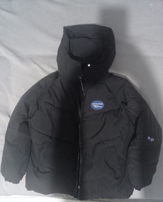 Продам куртку унисекс р.М состояние отличное