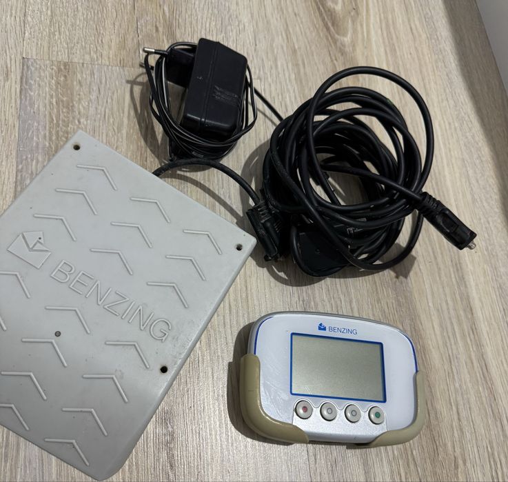 Ceas benzing g2 , antena 1 camp , acumulator , cablu alimentare