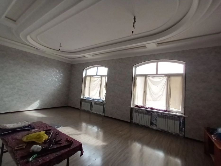 Назарбек  Тарнов репром