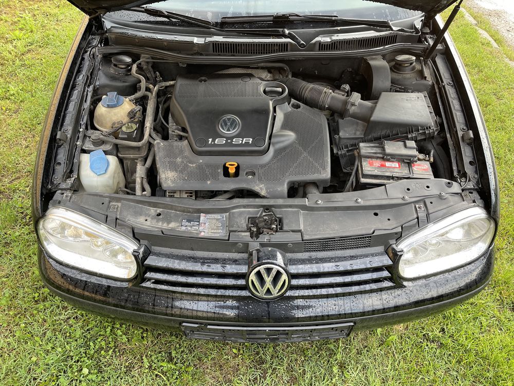 VW Golf 4 1.6 на части