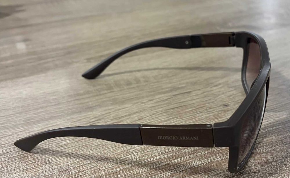 Слънчеви очила Giorgio Armani AR 8057