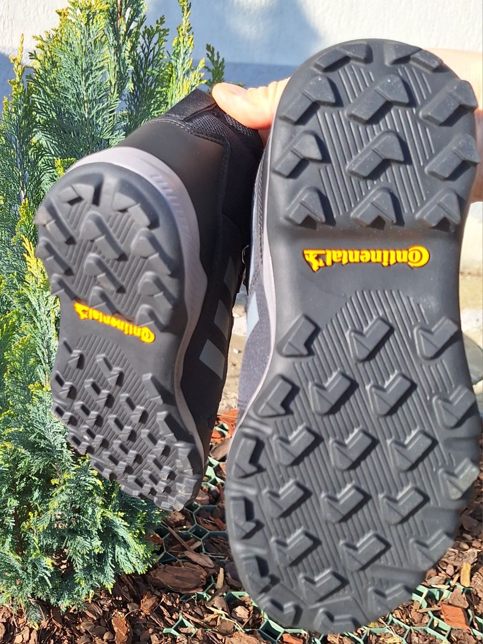 Ghete iarna impermeabile Adidas Terrex Continental Mid GORE-TEX Hiking