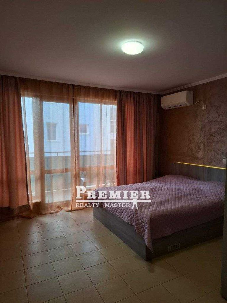 Продава се Едностаен апартамент в к.к. Слънчев бряг - 45 кв.м за 1200 €/кв.м - Снимка #1