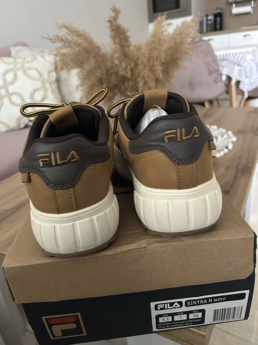 Сникърси Фила Sintra N
