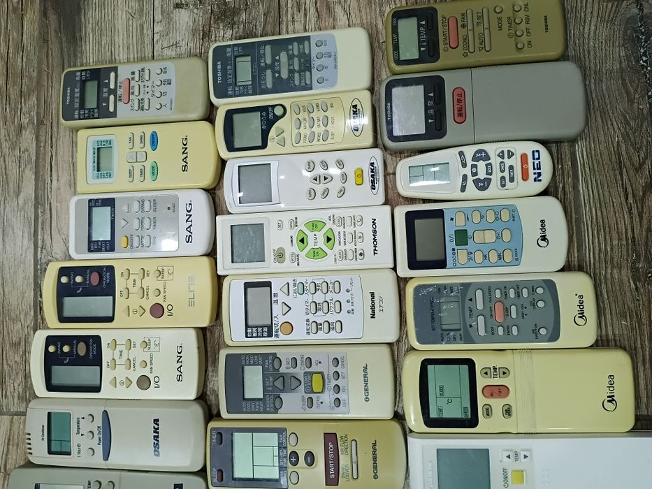 Дистанционно за климатик Air conditioning remote genuine