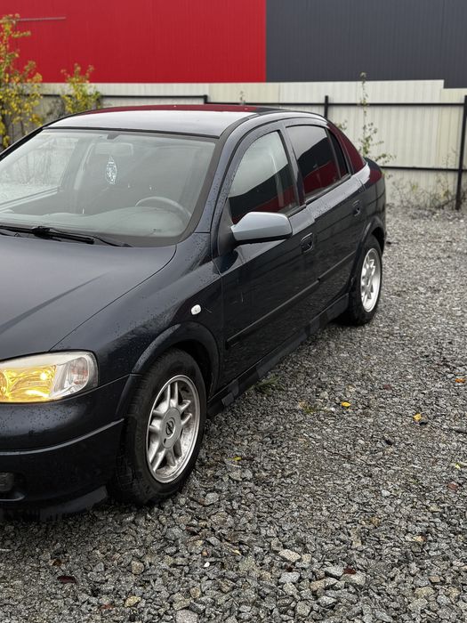 Opel Astra 1.8 16V
