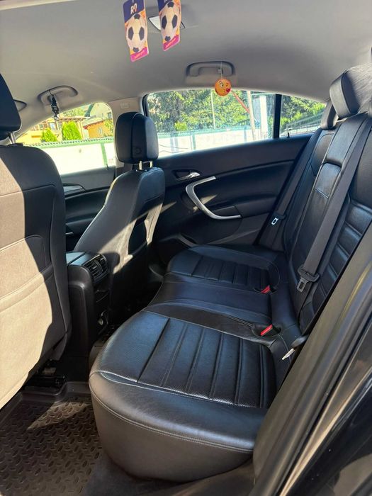 OPEL INSIGNIA LIMOUSINE HB | 2012 | 2.0 Biturbo CDTI | Automata | AWD