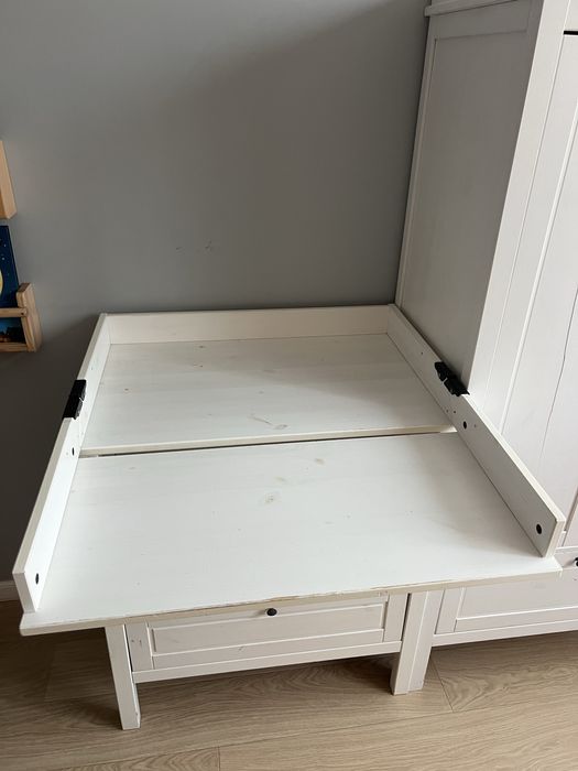 Детски скрин / повивалник и детски гардероб Икеа / Ikea