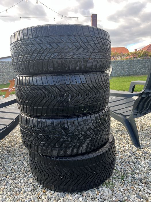 Anvelope iarna 225/45/R17