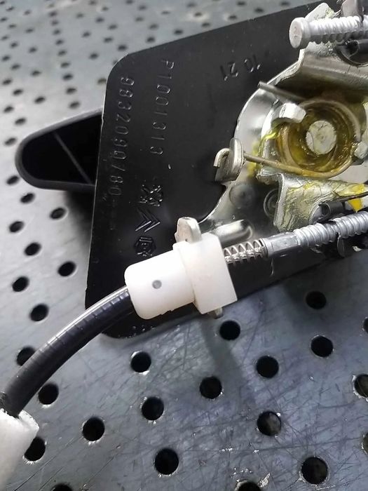 Maner interior dreapta spate opel vivaro c p1001313 9832090780