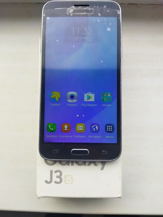 Samsung j3 smj320