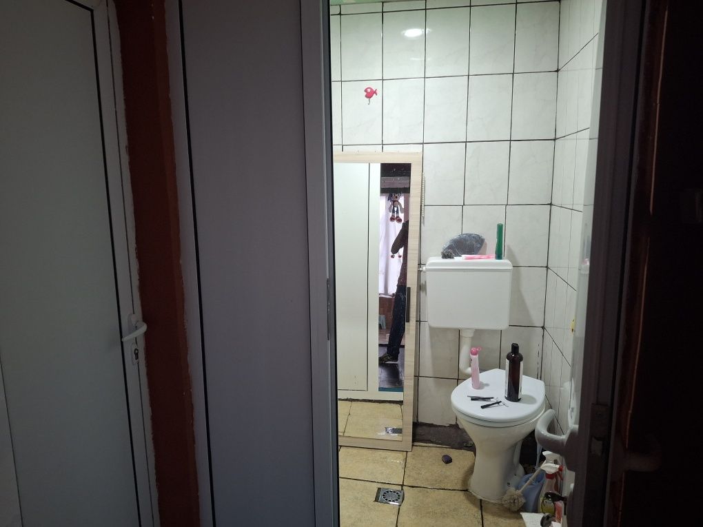 Продавам къща с. Бреница