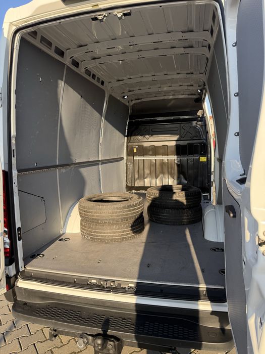 IVECO DAILY 35-160 LUNG+INALT 3,5 TONE EURO6  clima pilot km reali ZOL