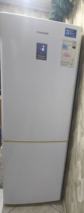 Самсунг ноуфрост высота 1, 8м