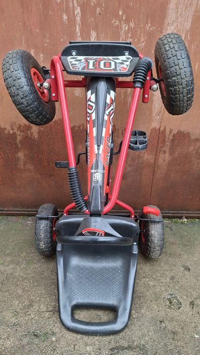 Masinuta copii, kart cu pedale