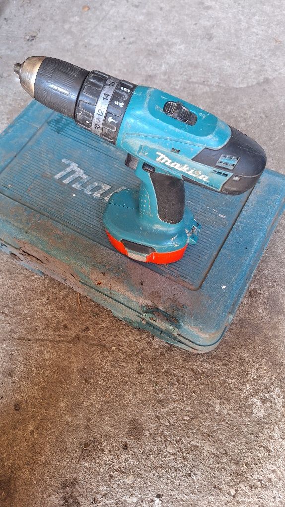 Autofiletanta Makita 18v cu percutie