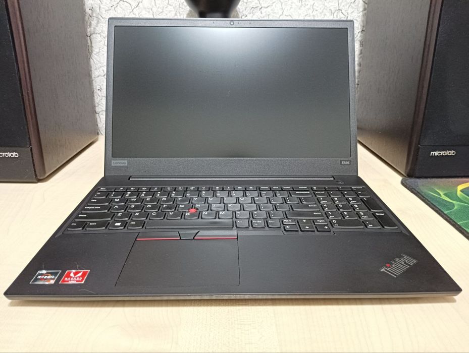 LENOVO ThinkPad E595 15,6" IPS FHD/ RYZEN 5 3500U/ 8GB DDR4/256GB NVMe