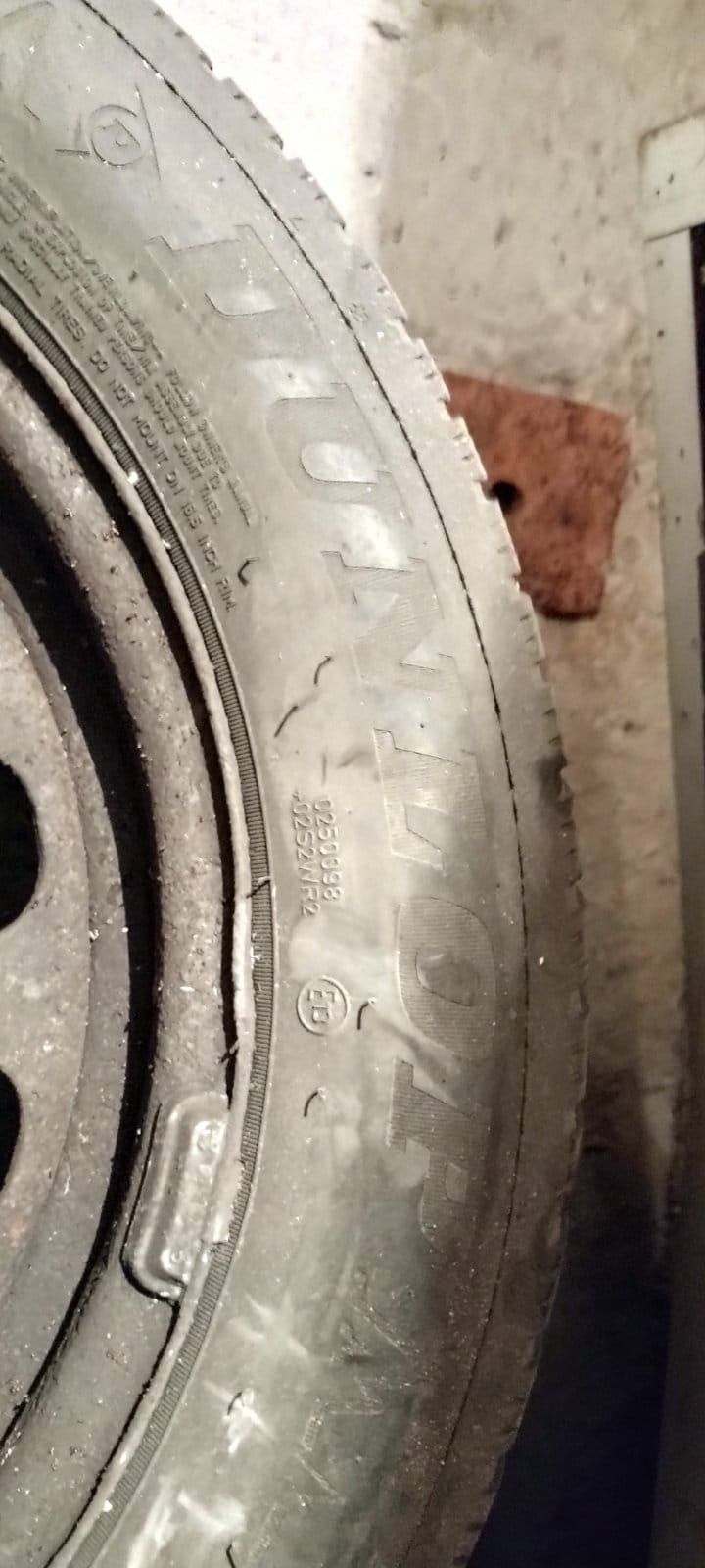 Многосезони гуми DUNLOP 205/55R16