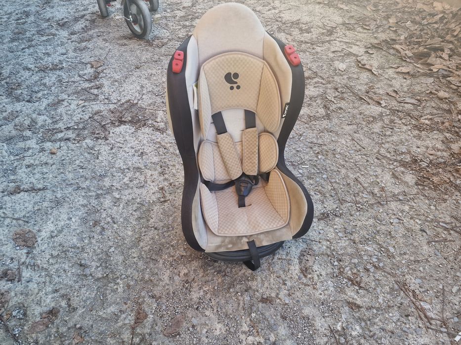 Детско столче за кола