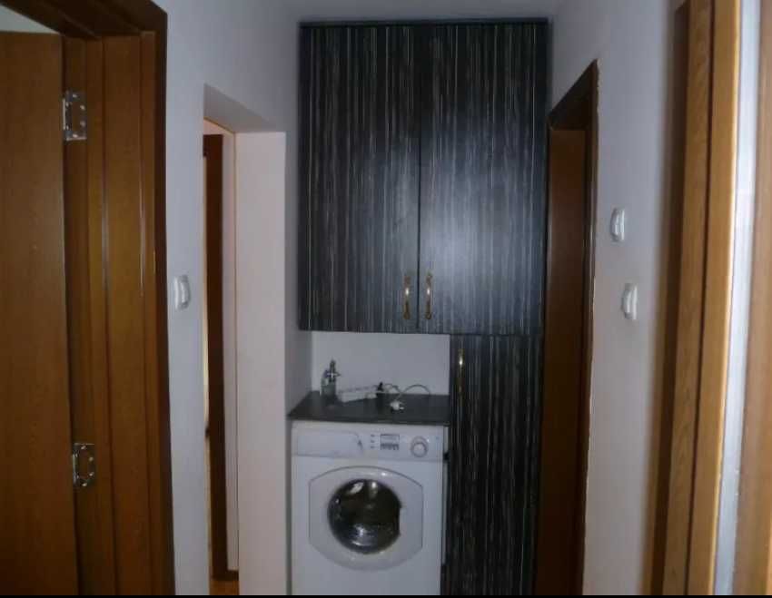 Дава се под наем Тристаен апартамент в Пловдив, Център - 90 кв.м за 351.9 € - Снимка #4