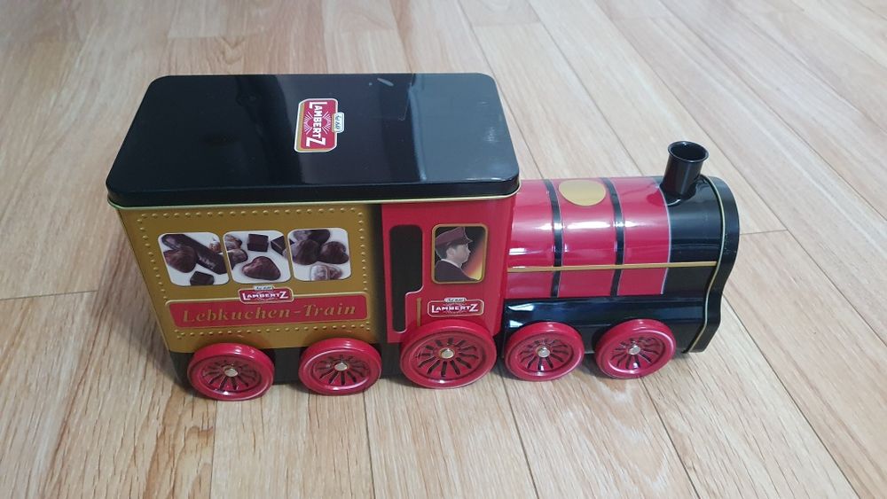 Trenuleț metalic 35 cm