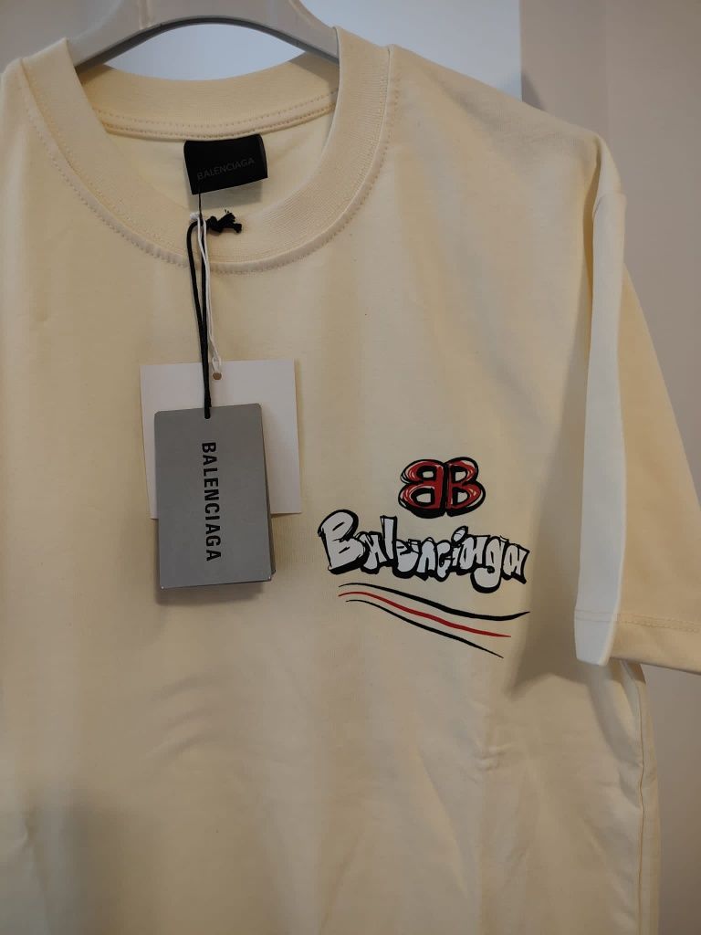 Tricou Balenciaga