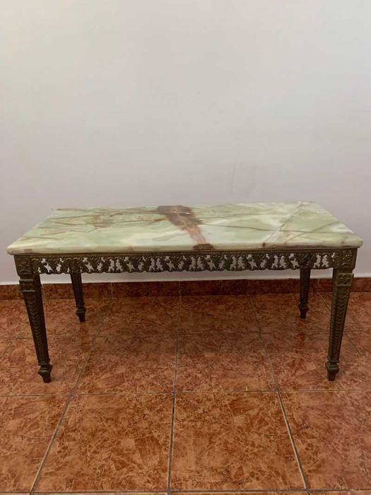 Masa decor din bronz