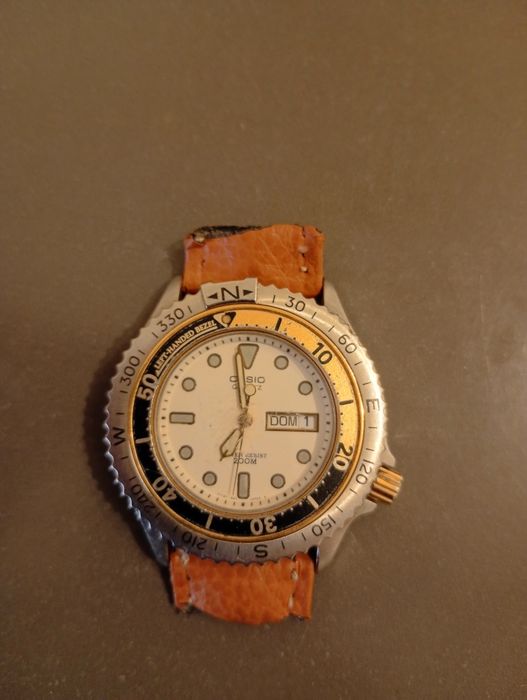 Ceas cassio de bărbat  vând 600