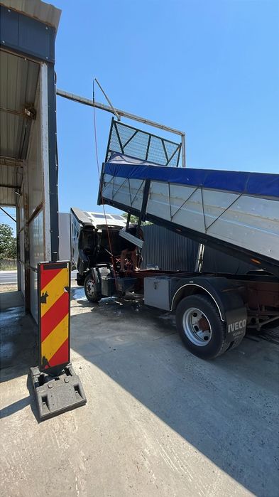 Vând iveco euracargo
