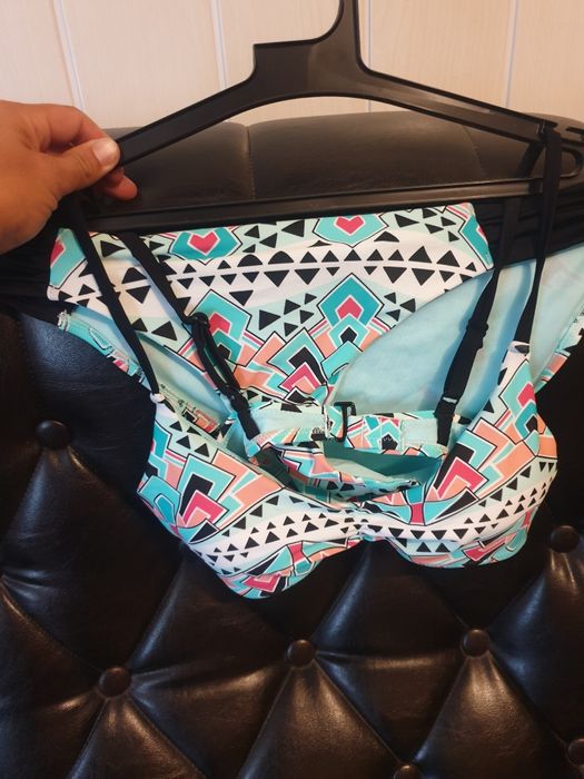 Nou! Costum de baie C&A - marimea S