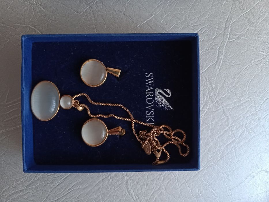 Продам набор Сваровский