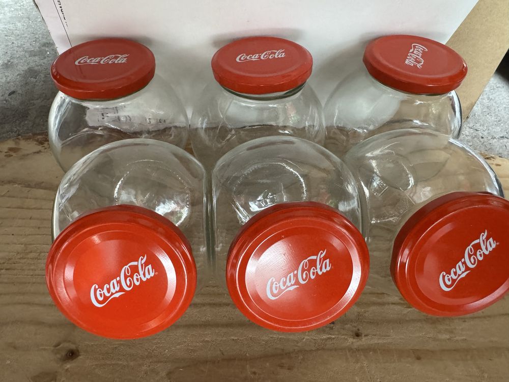 Бурканчета Coca-cola 6 бр=15 лв.