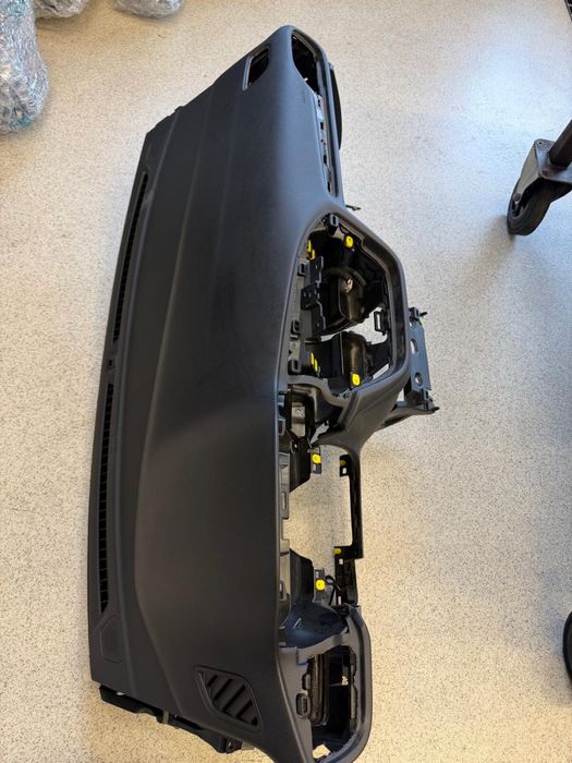 Plansa bord ford fiesta 7