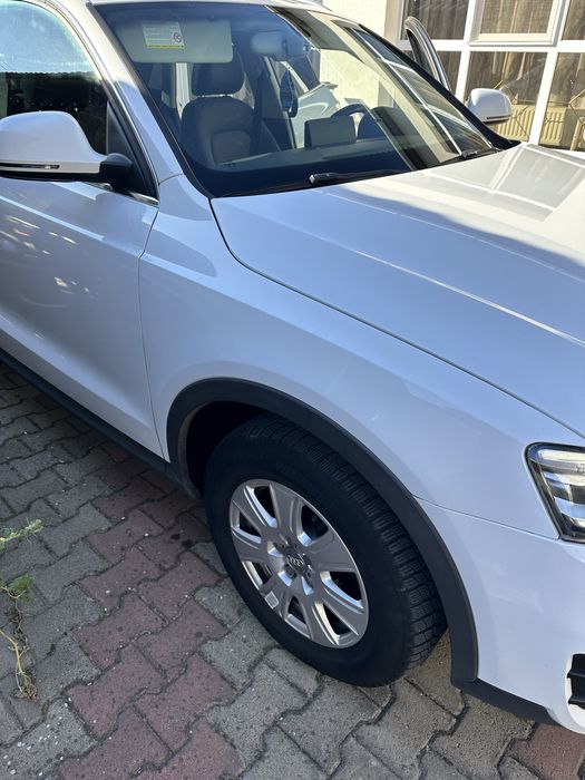 AudiQ3-2013 in stare impecabila vand sau schimb cu mercedes
