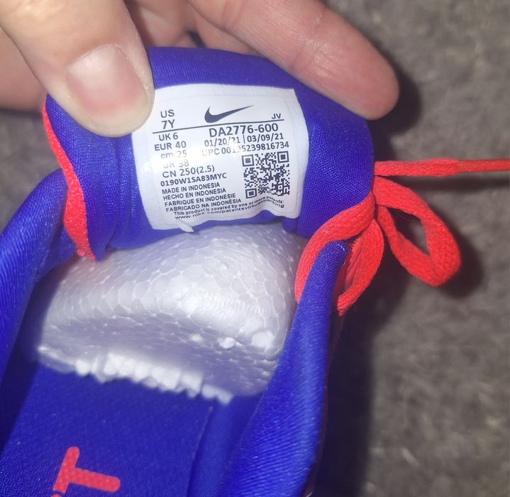 Adidasi  Nike -  produs nou