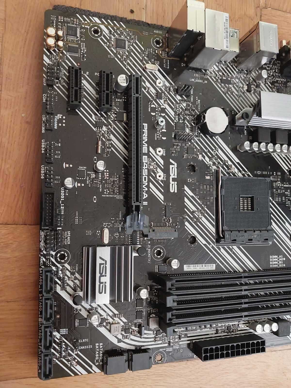 AMD Ryzen 5 3500X + Asus Prime B450-A II + 16GB DDR4 Hynix