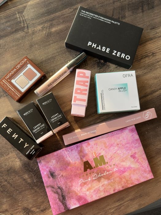 Гримове- палитри сенки