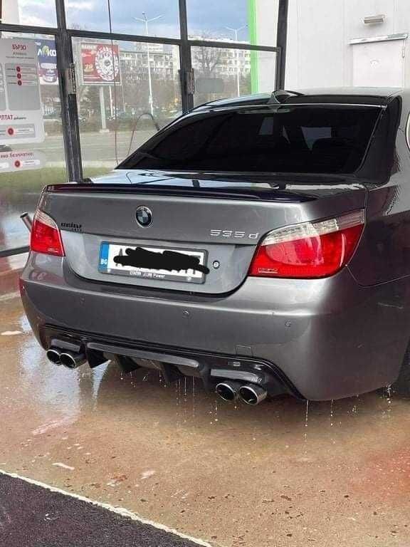 Бмв Е60 Е61 Оребрен Дифузьор / Добавка за задна броня / BMW E60 E61