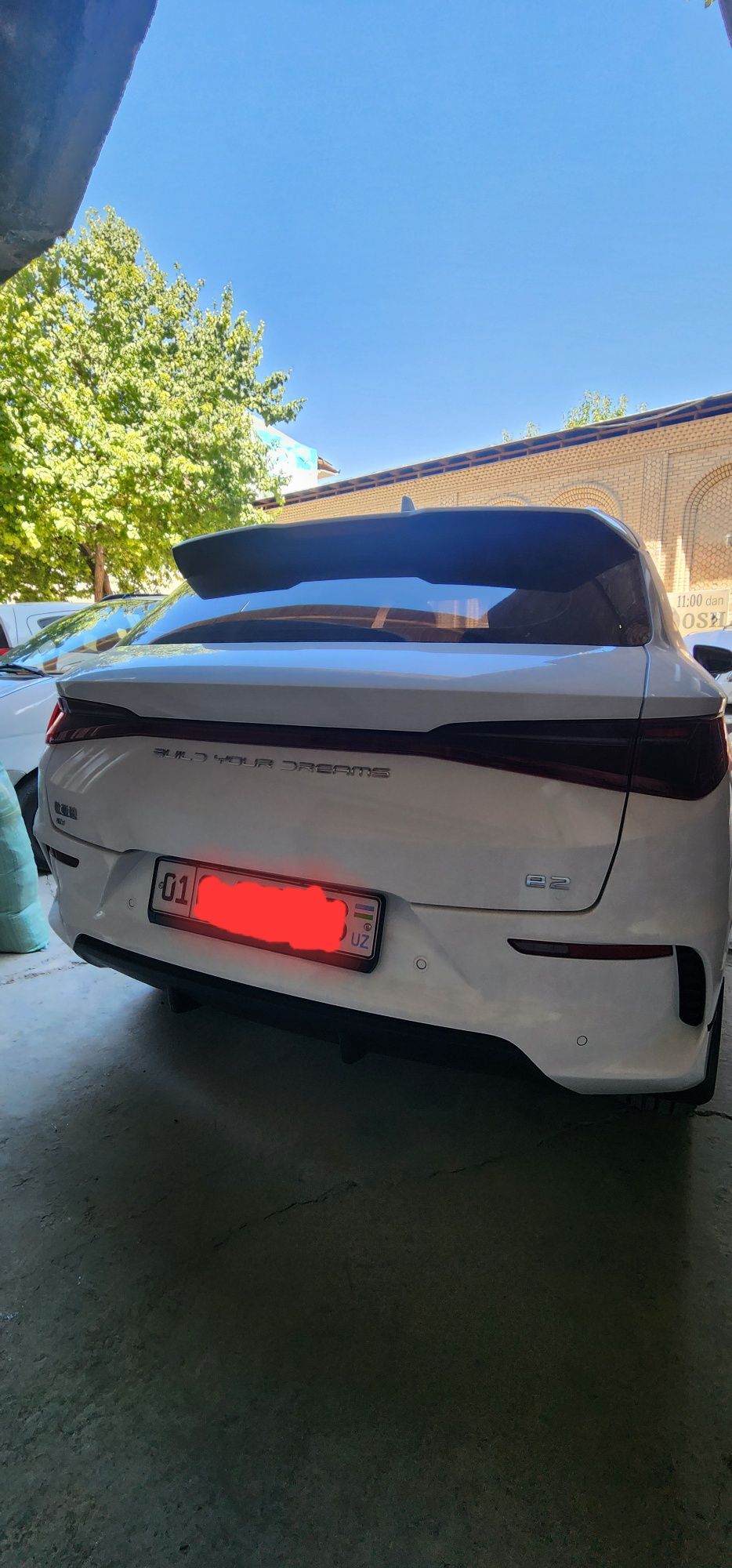 Byd e2 qangi oq 2024yil 9600 yurgani