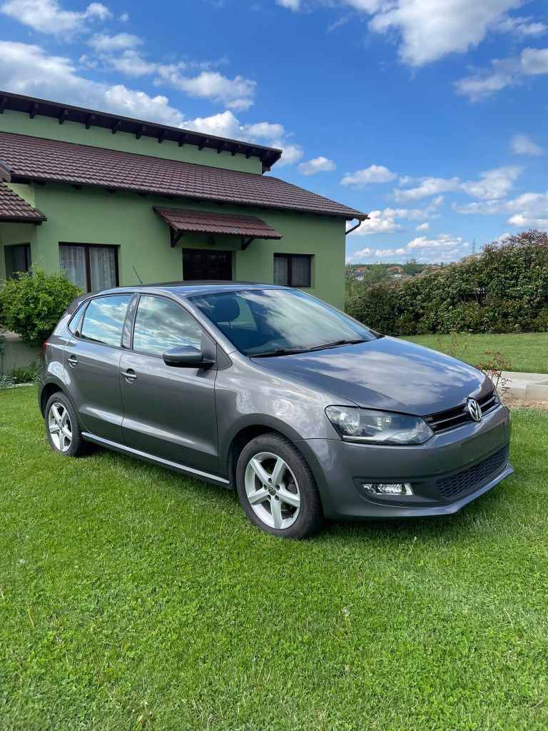 Vând Polo 1.6 TDI din 2014