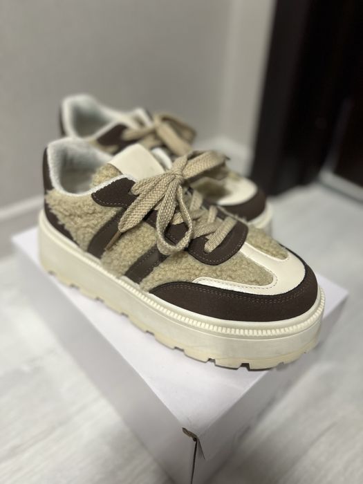 Дамски обувки