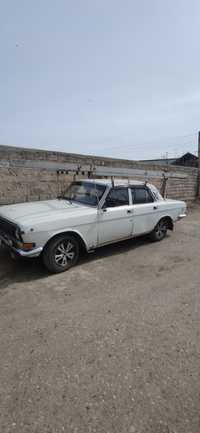 Volga Gaz 2410 yili 1990