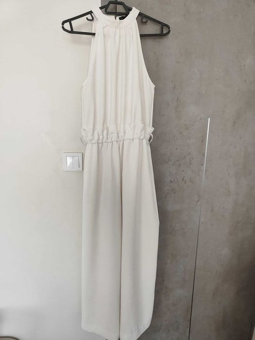 Бял гащеризон Zara