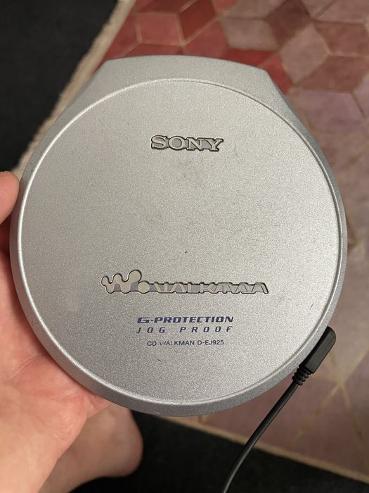 cd player portabil sony walkman D-EJ925