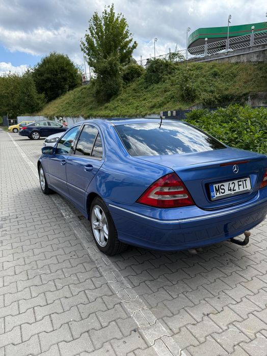 Mercedes C-Class 2006 Facelift 2.2 diesel automata 150 cai