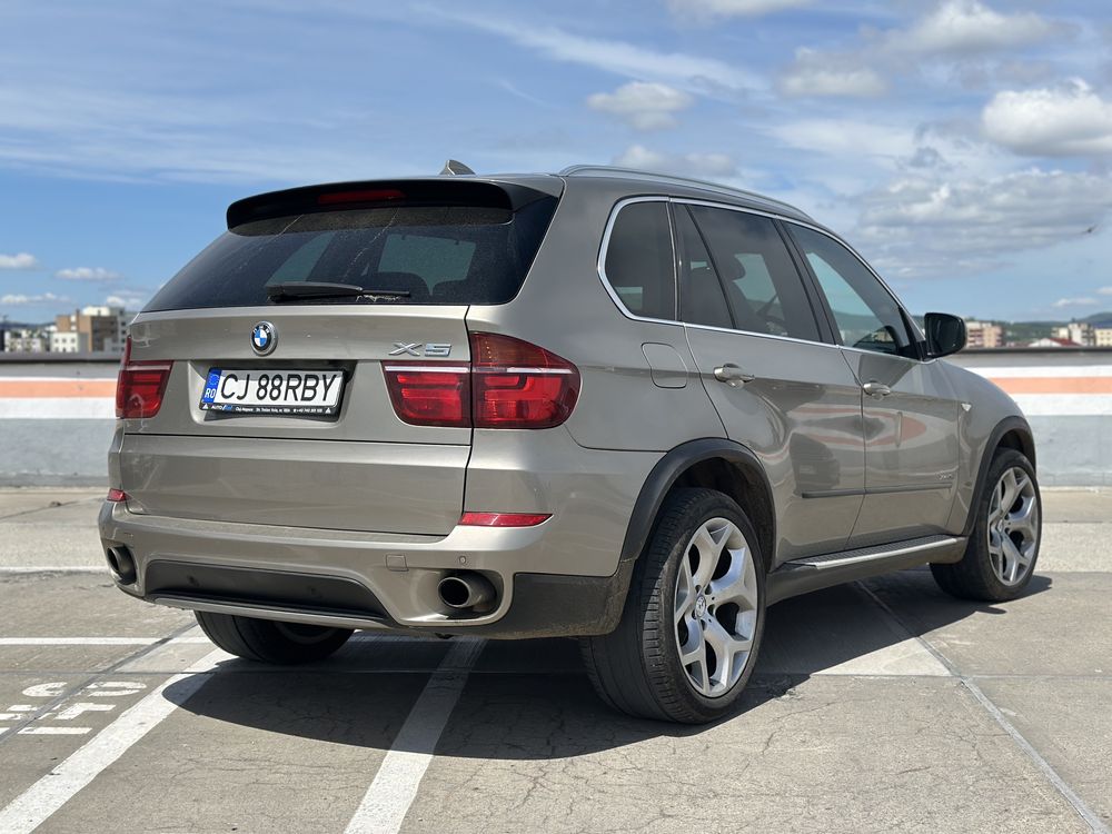 Vand/BMW/X5/2011/ 7 LOCURI