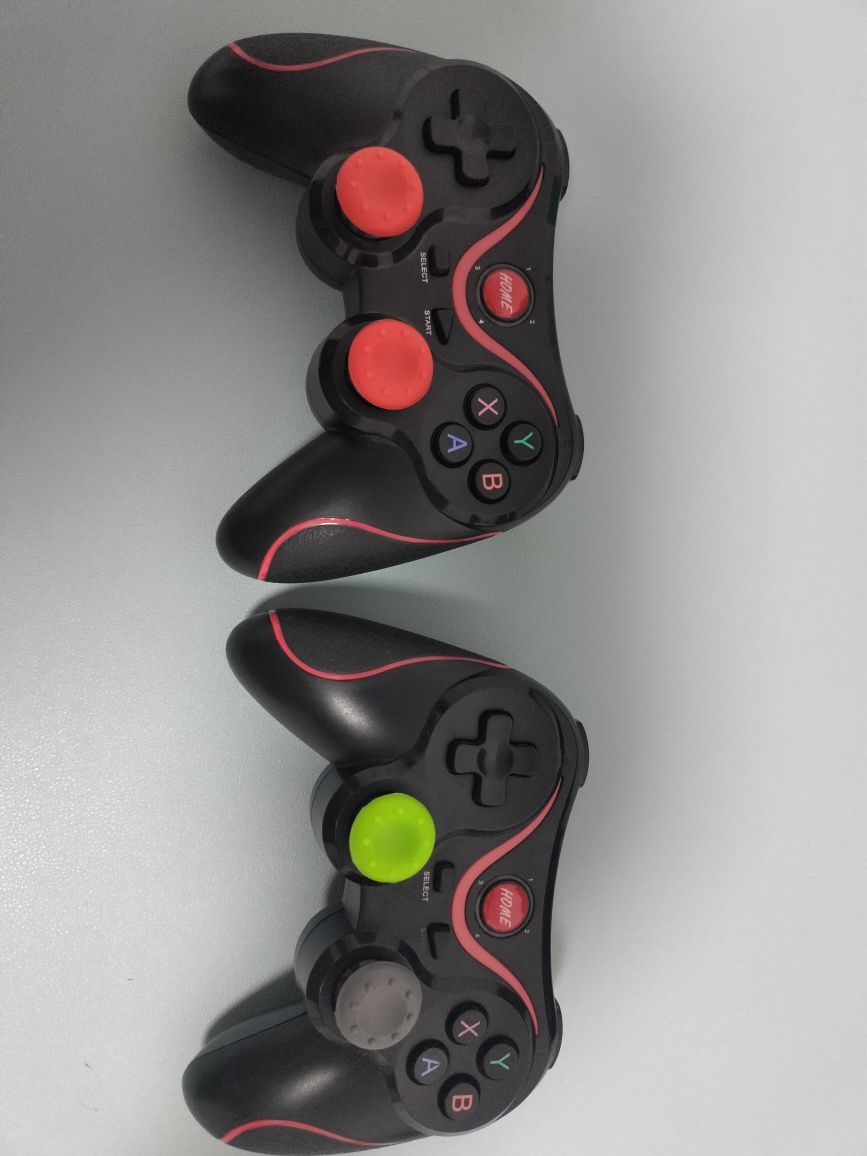 Joystick, gamepad. Pult.