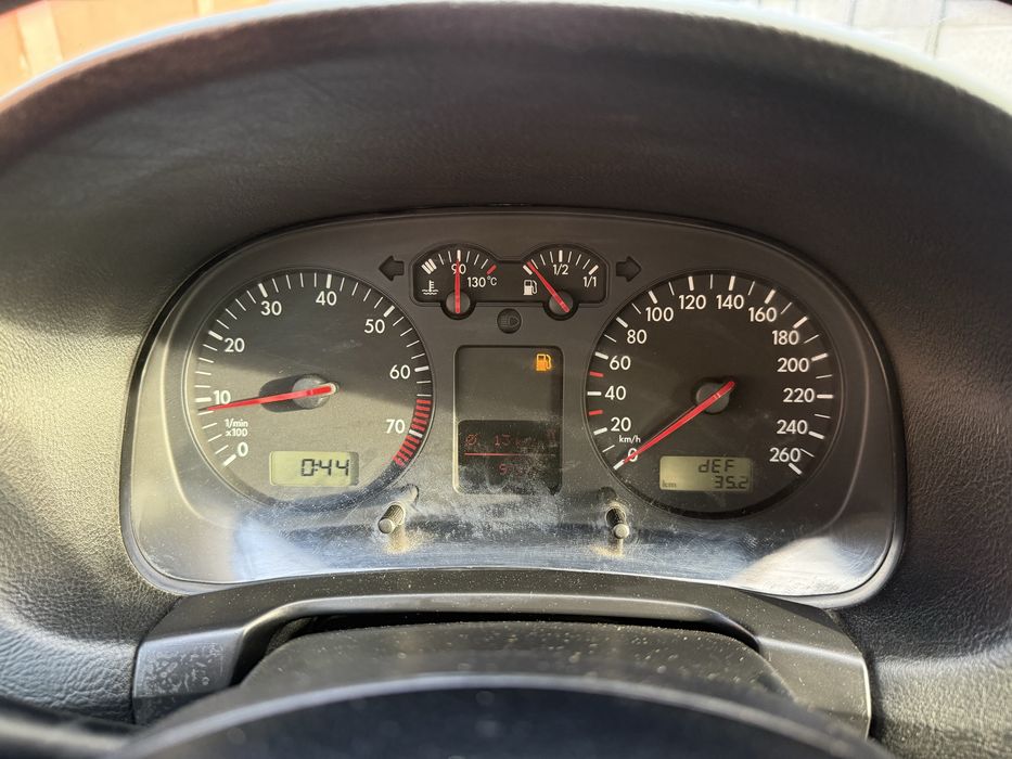 volkswagen golf 1.6 benzina